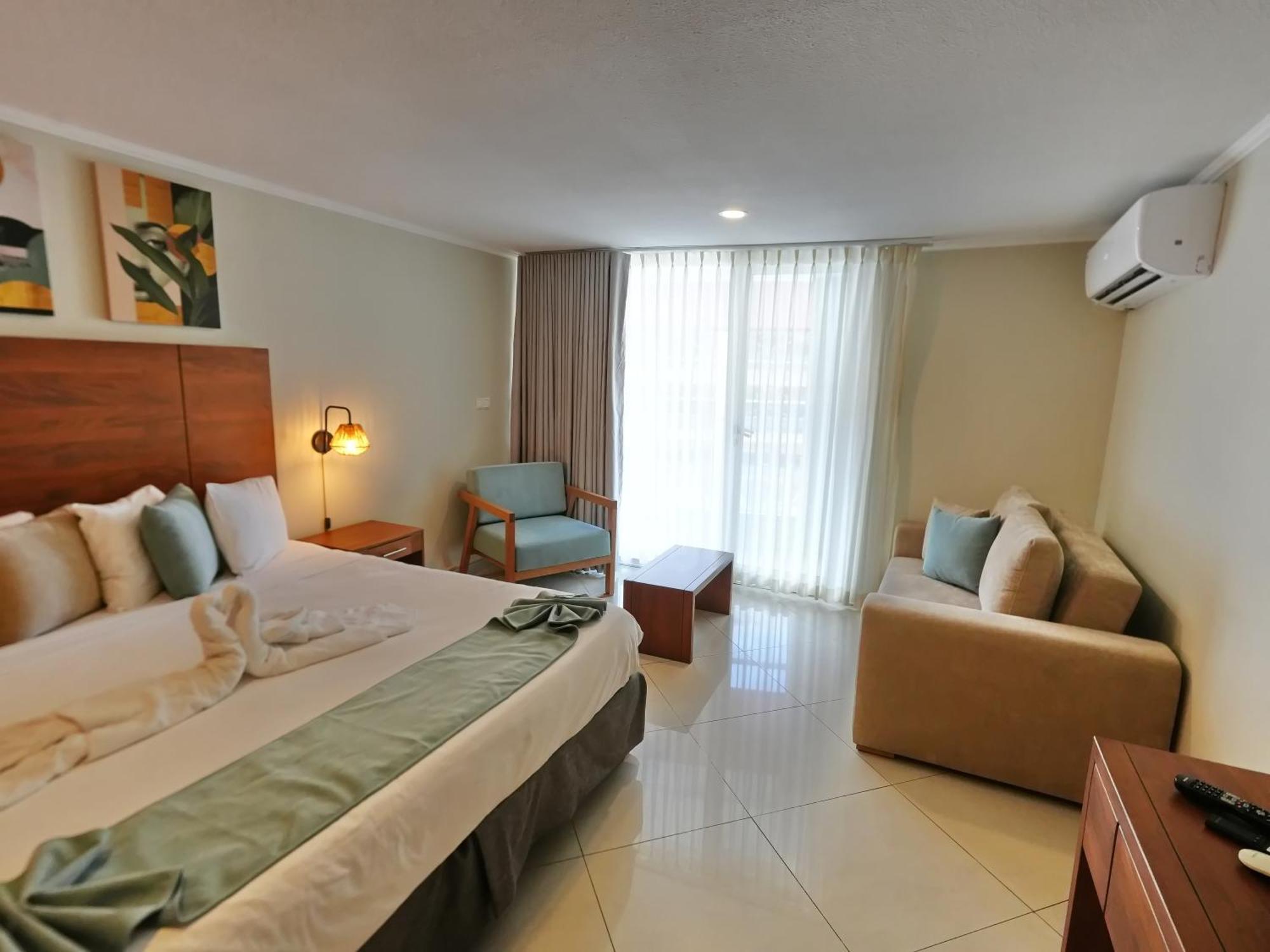 City Suites & Beach Hotel 威廉斯塔德 外观 照片